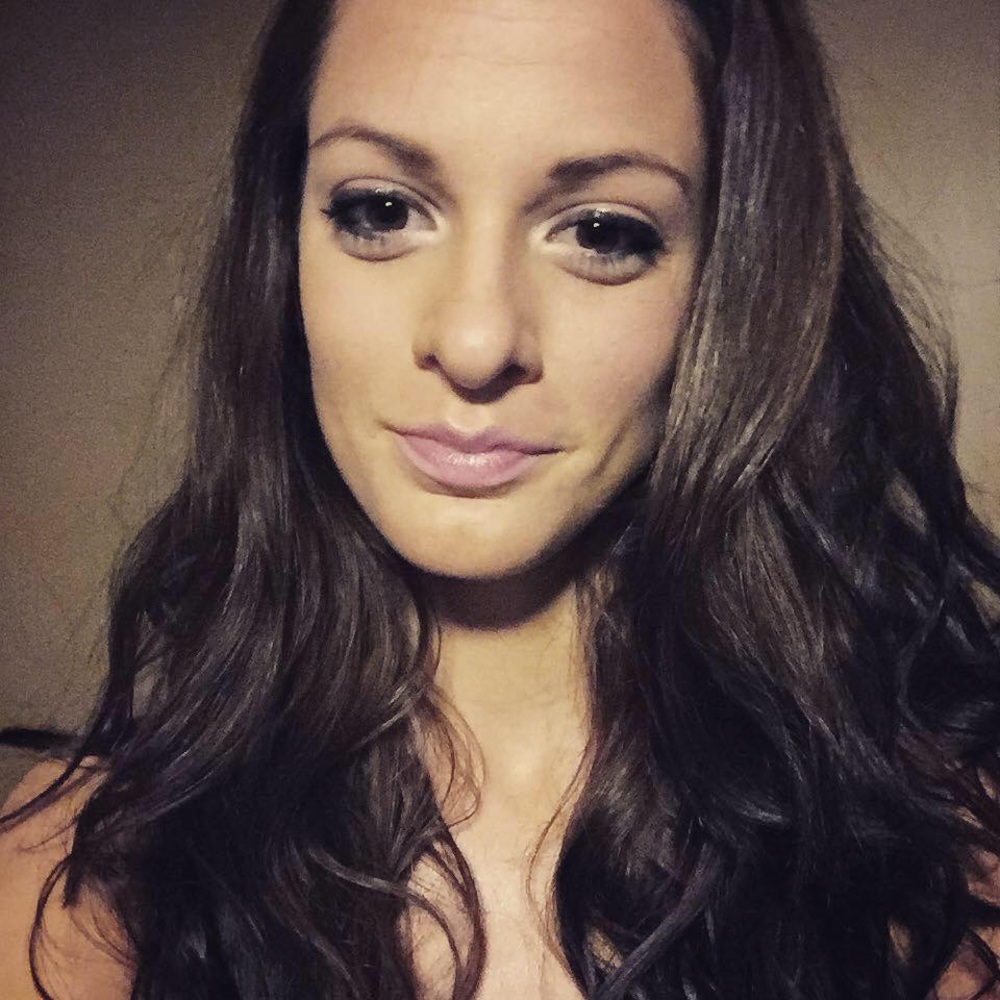 Meet your Posher, Kara